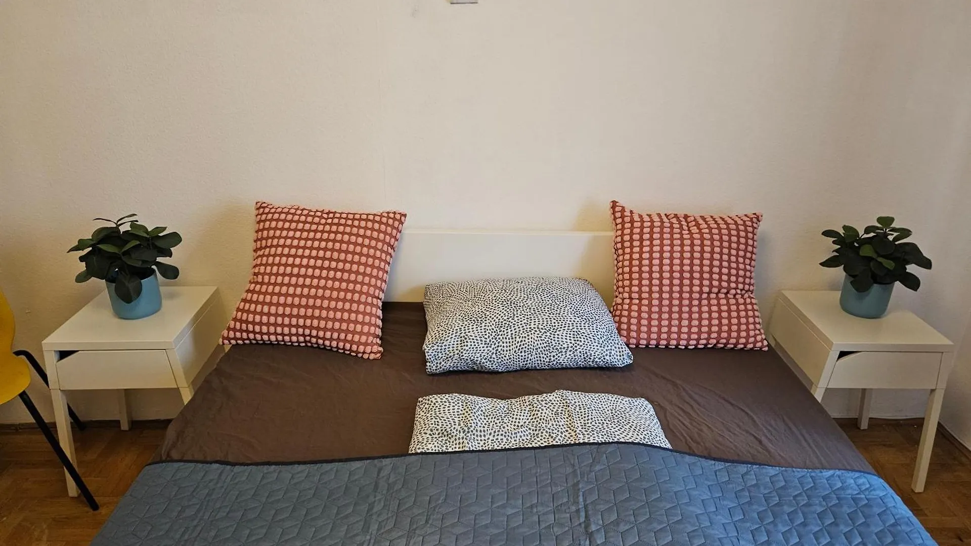Hostel Downtown Gem Rooms Budapest